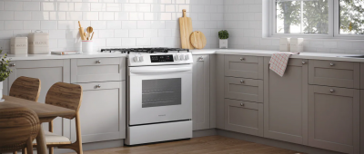 30" Frigidaire Front Control Freestanding Gas Range in White - FCFG3062AW